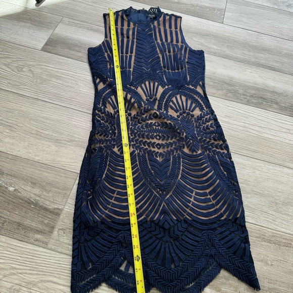 BARDOT Revolve Alice Dress Nacy Blue Tan MIDI Dress Size Small - Picture 11 of 13